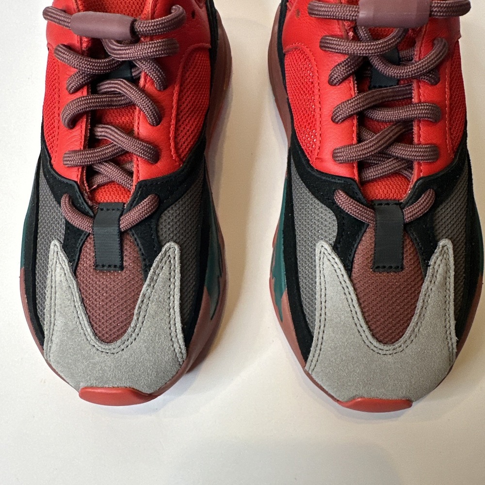 Size 5.5 - Women's Adidas Yeezy Boost 700 'High-Res Red' - Picture 5 of 16